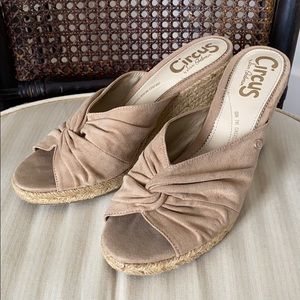 Sam Edelman Nude Wedges